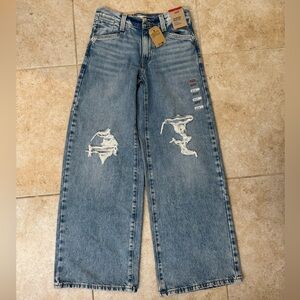 Women’s Levi’s 94 baggy wide leg 24 x 31